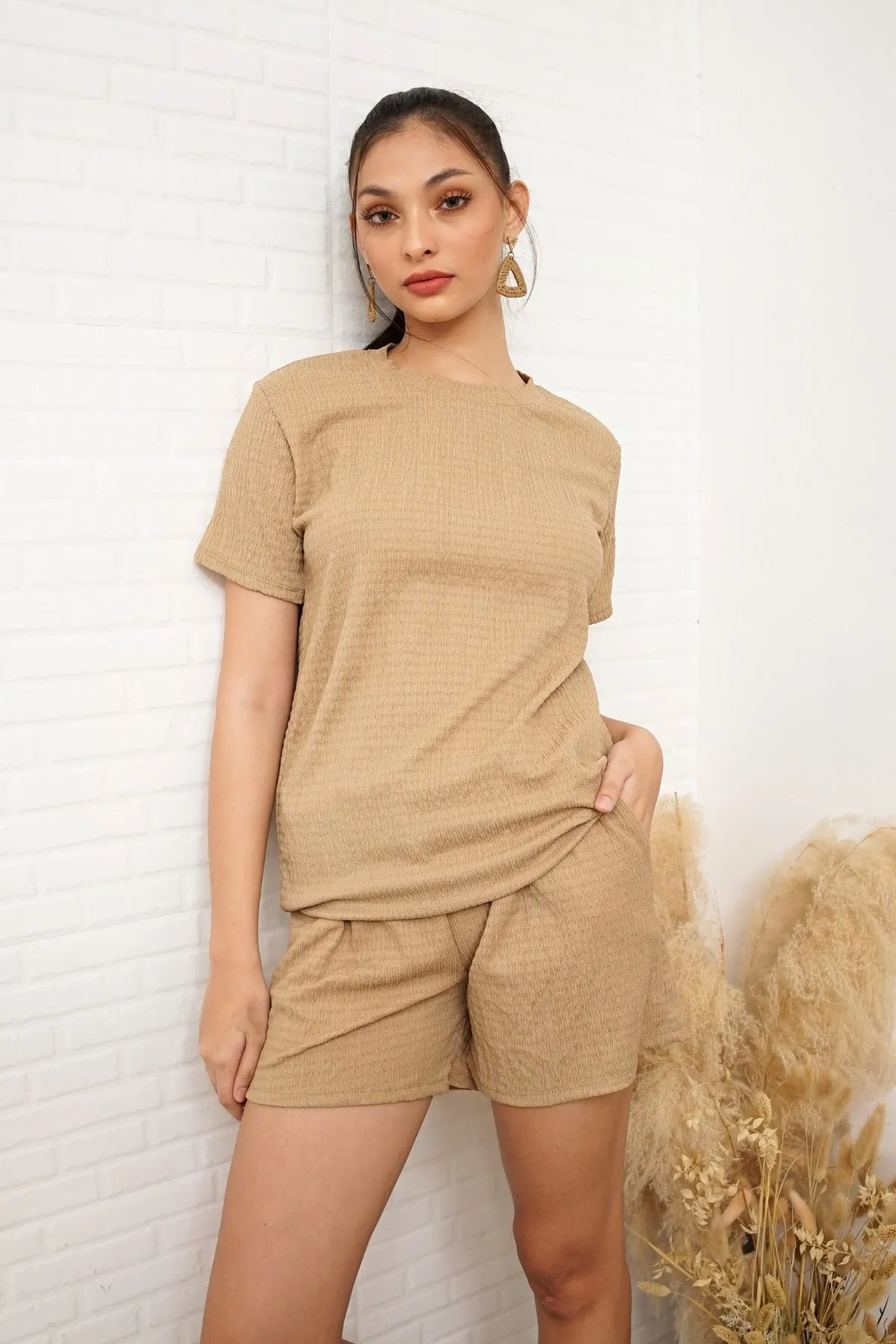 ALESSIA Textured Crepe Top & Shorts Co-ord (Nude Brown)