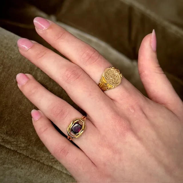 Antique 15k Flat Cut Garnet Closed Back Knot Ring