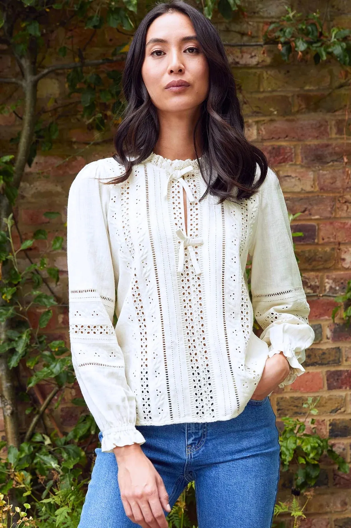 Aspiga Womens Caren Blouse - White