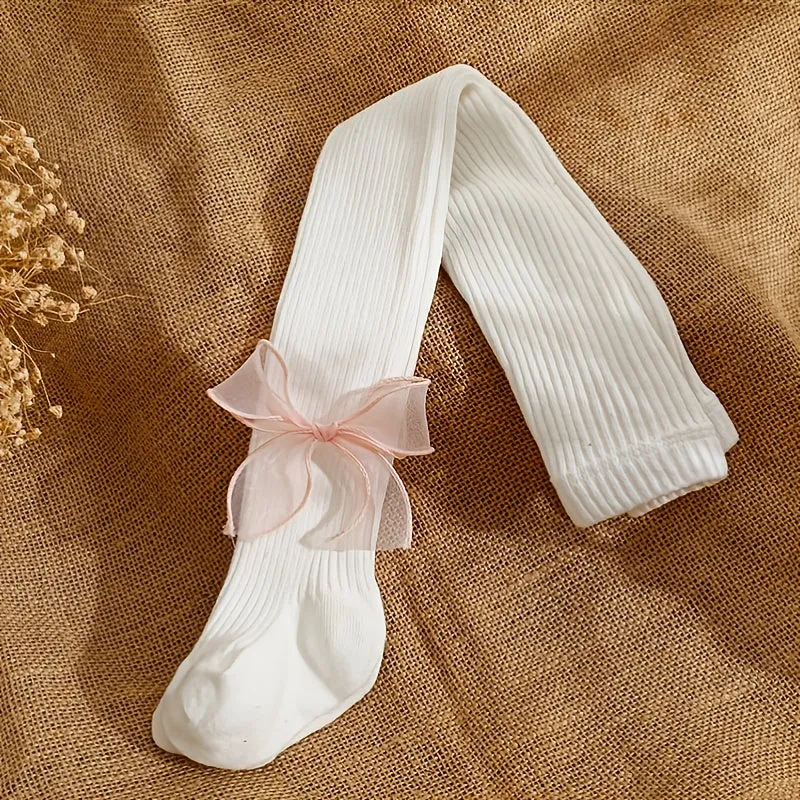 Autumn and Winter Baby Girls Leggings with Lace Bow