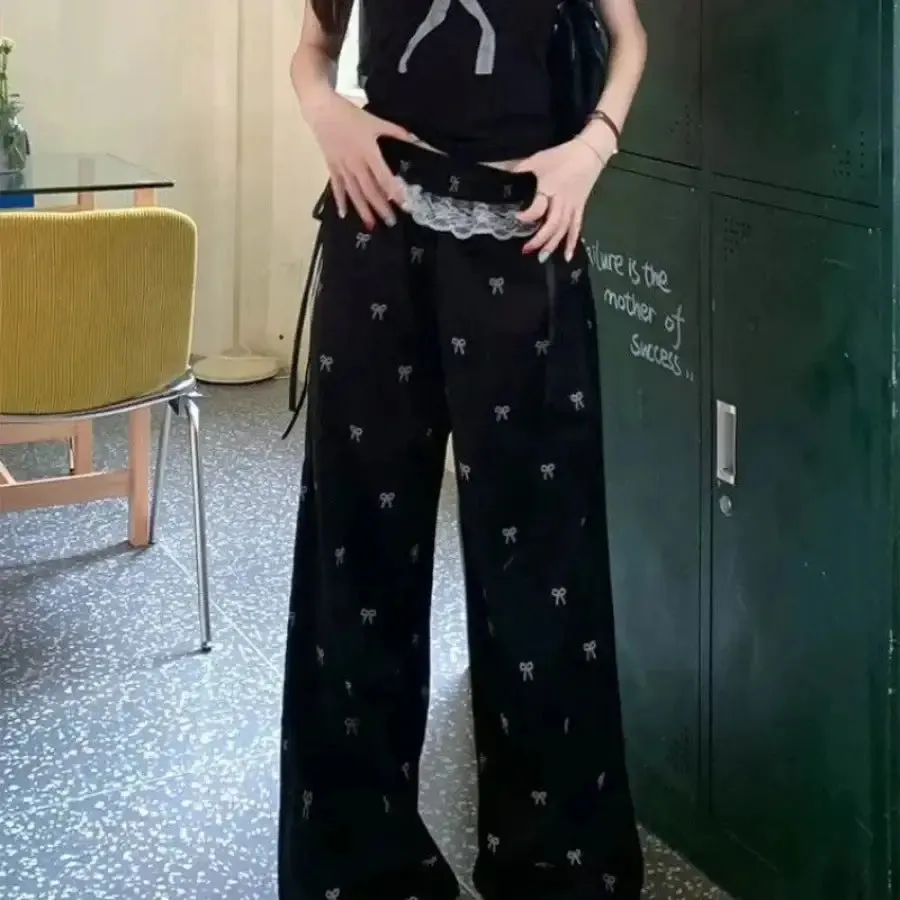 Bow Sweatpants