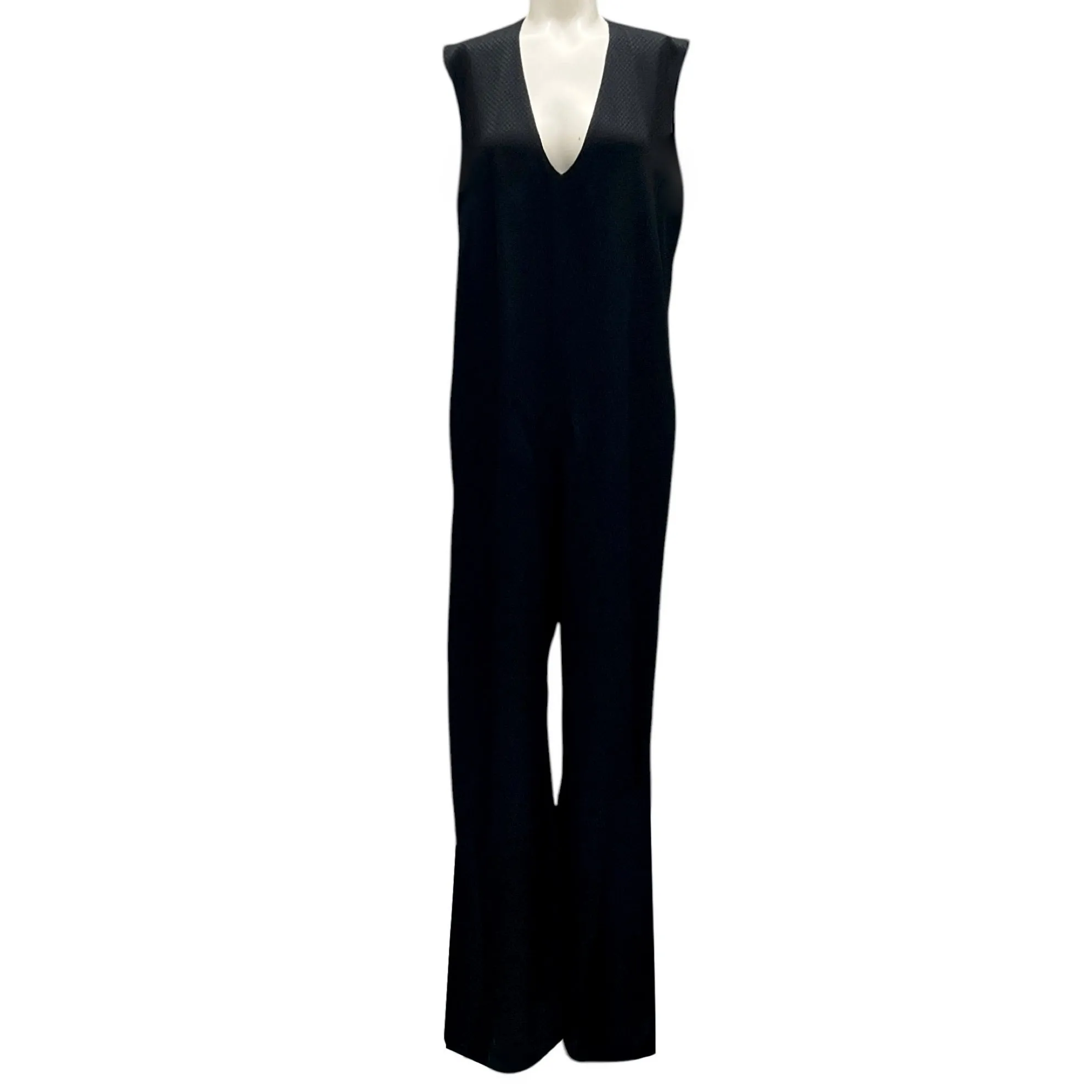 Chloe Black Textured Sleeveless V-Neck Satin Jumpsuit
