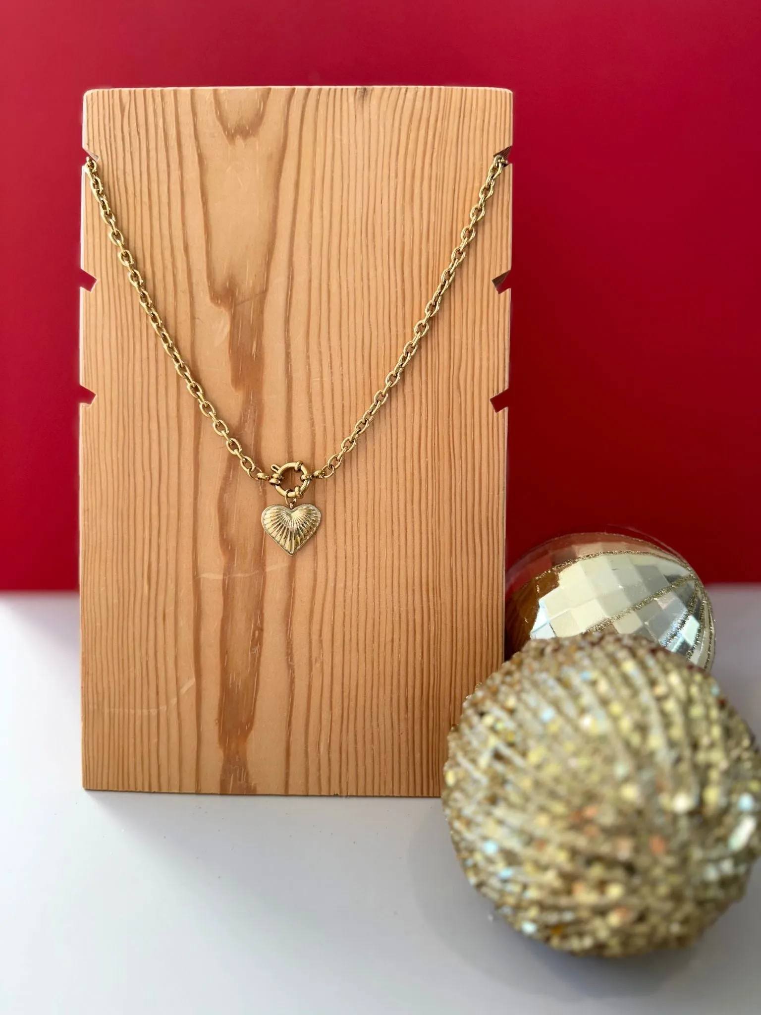 Full Herizon Gabrielle Necklace
