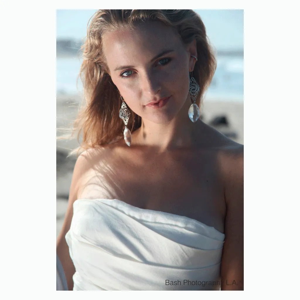 Gatsby Romantic Embrace Earrings