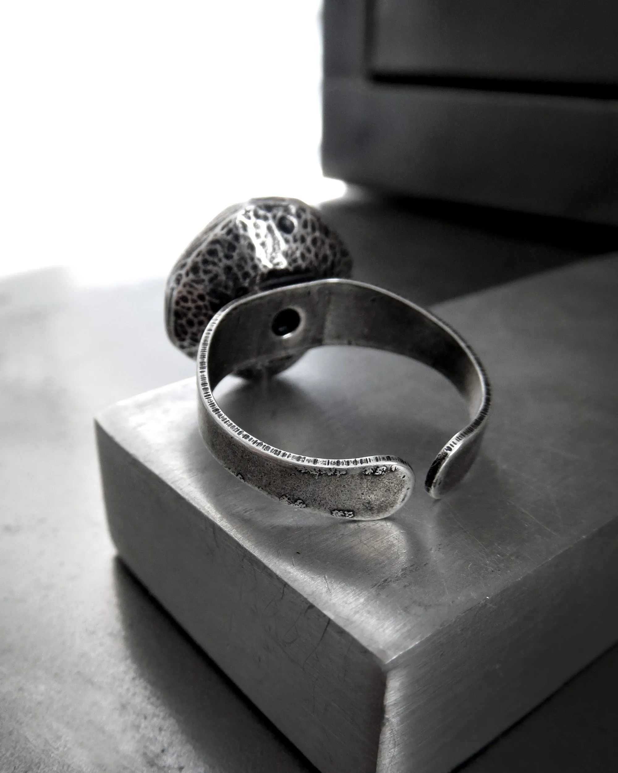 GLACIER -  Crystal Ring in Shimmer Blue