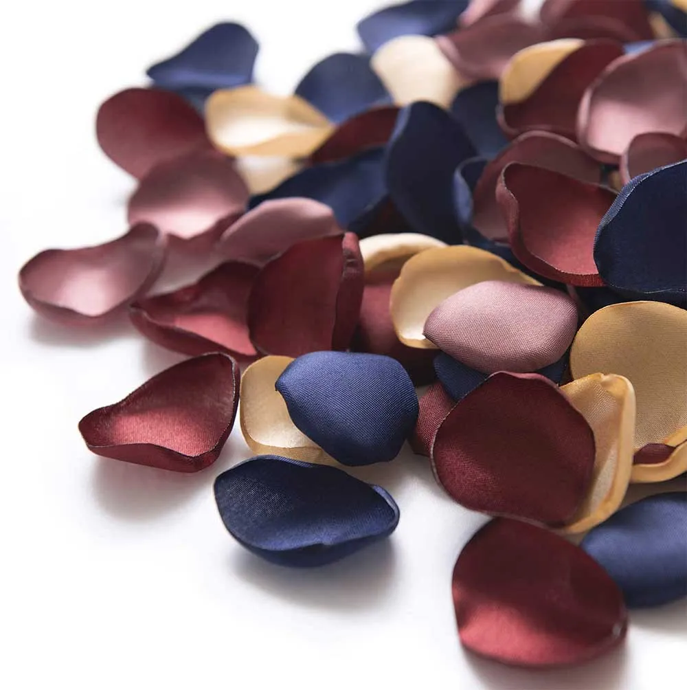 Hand Made Artificial Rose Petals for Wedding Valentines Decoration