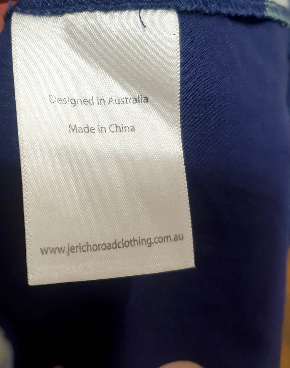 Jericho Road blue flower dress size 14, best fits 12-14
