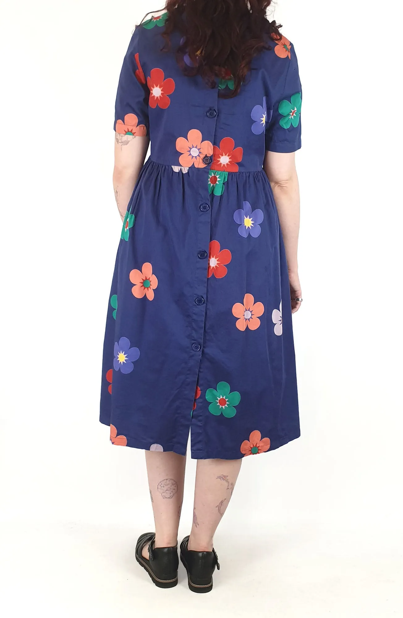 Jericho Road blue flower dress size 14, best fits 12-14