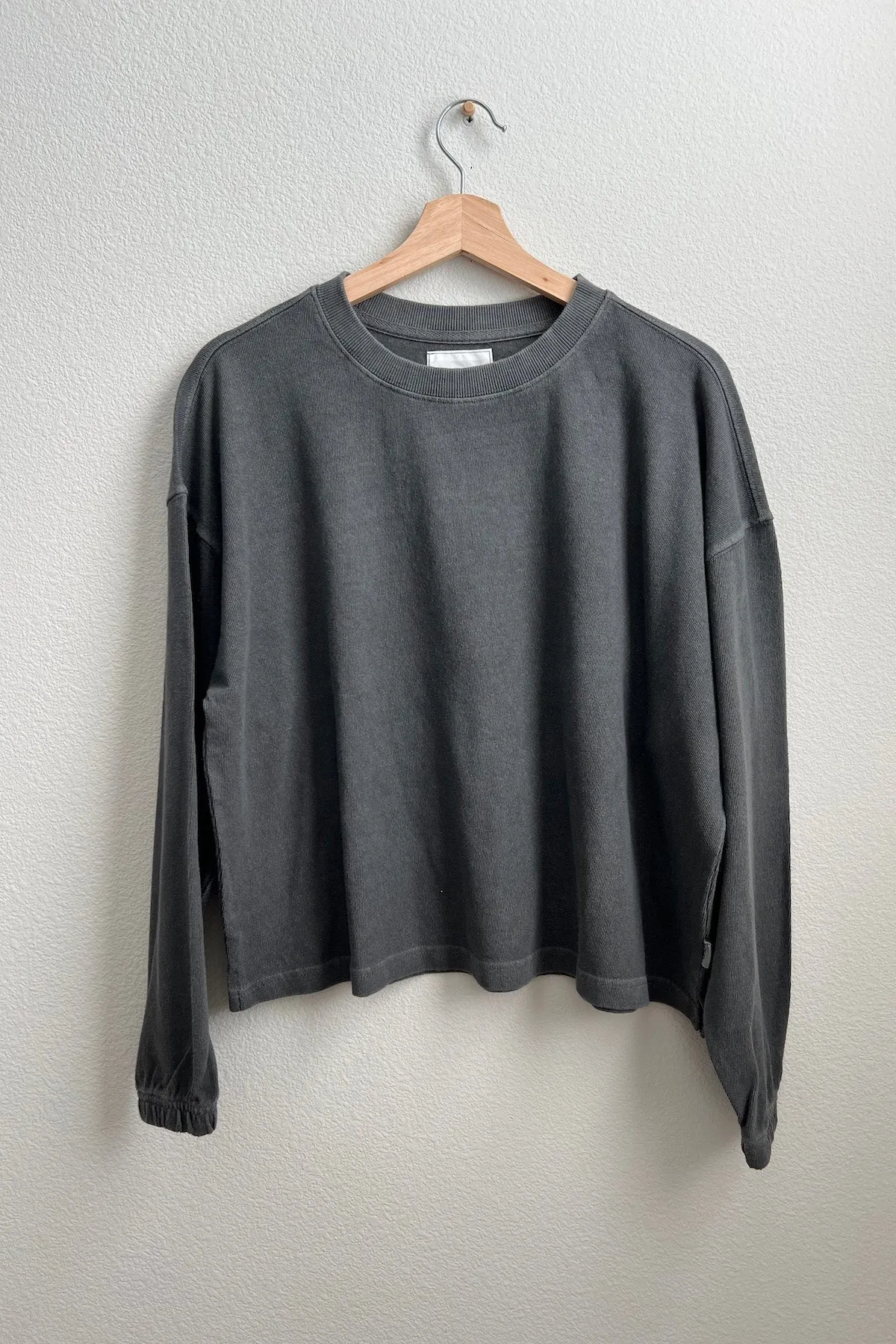 Le Bon Shoppe - Naturelle Tee (Coal)