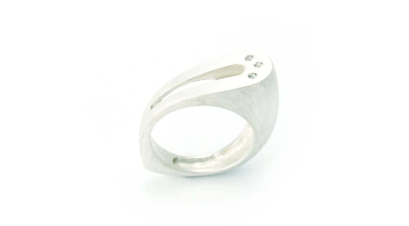 Loop Ring - Silver
