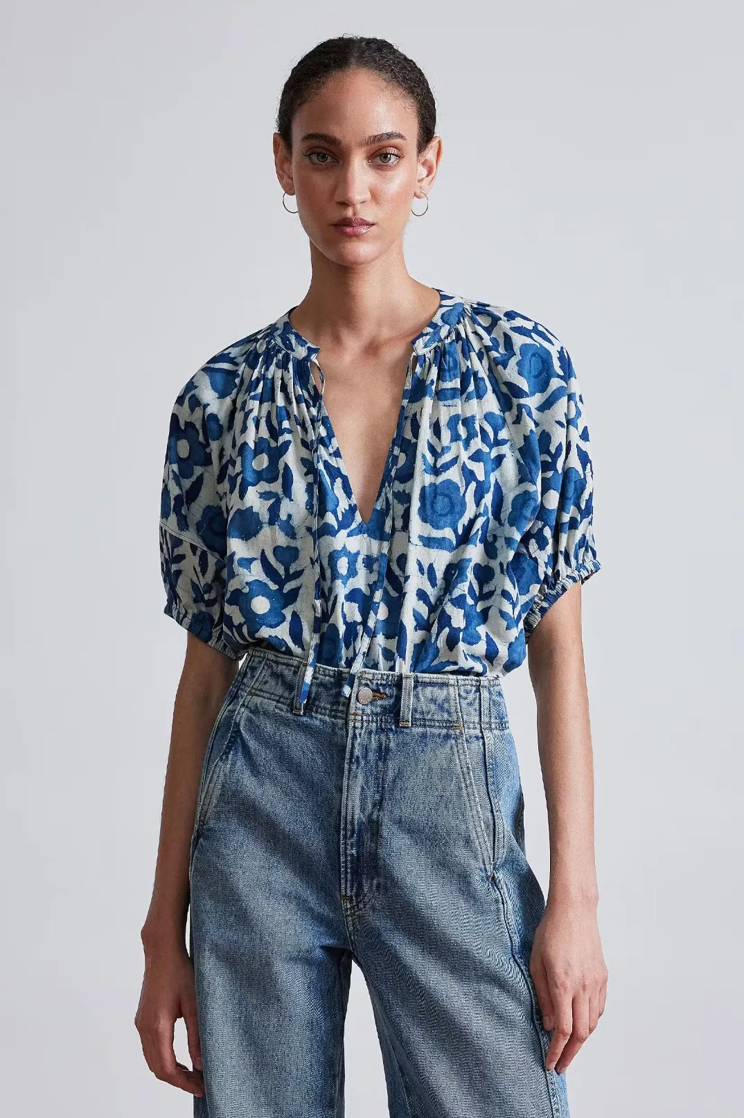 Lumina Popover, Batik Floral Indigo