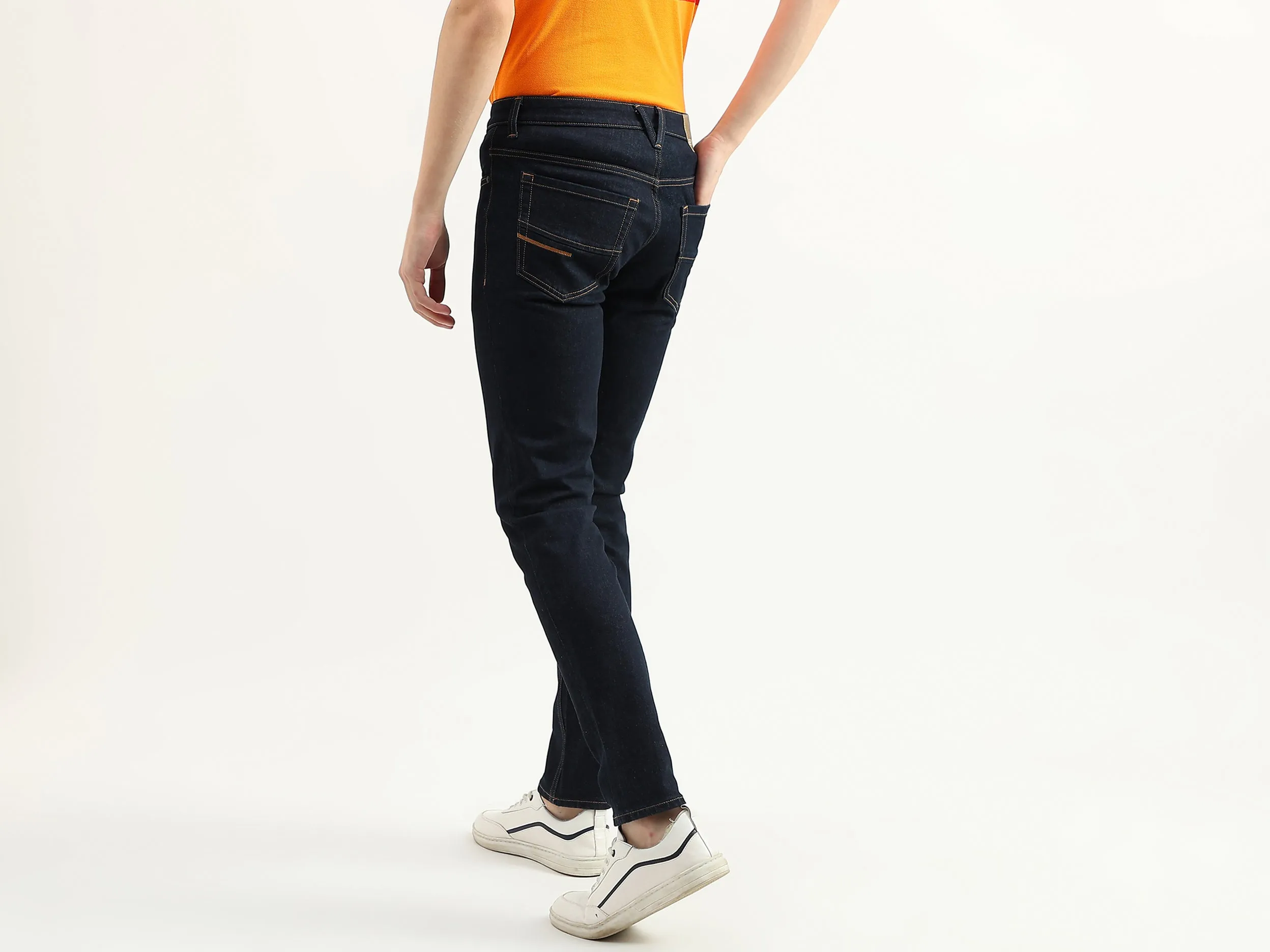 Men Solid Skinny Fit Jeans