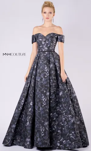 MNM Couture  M0047