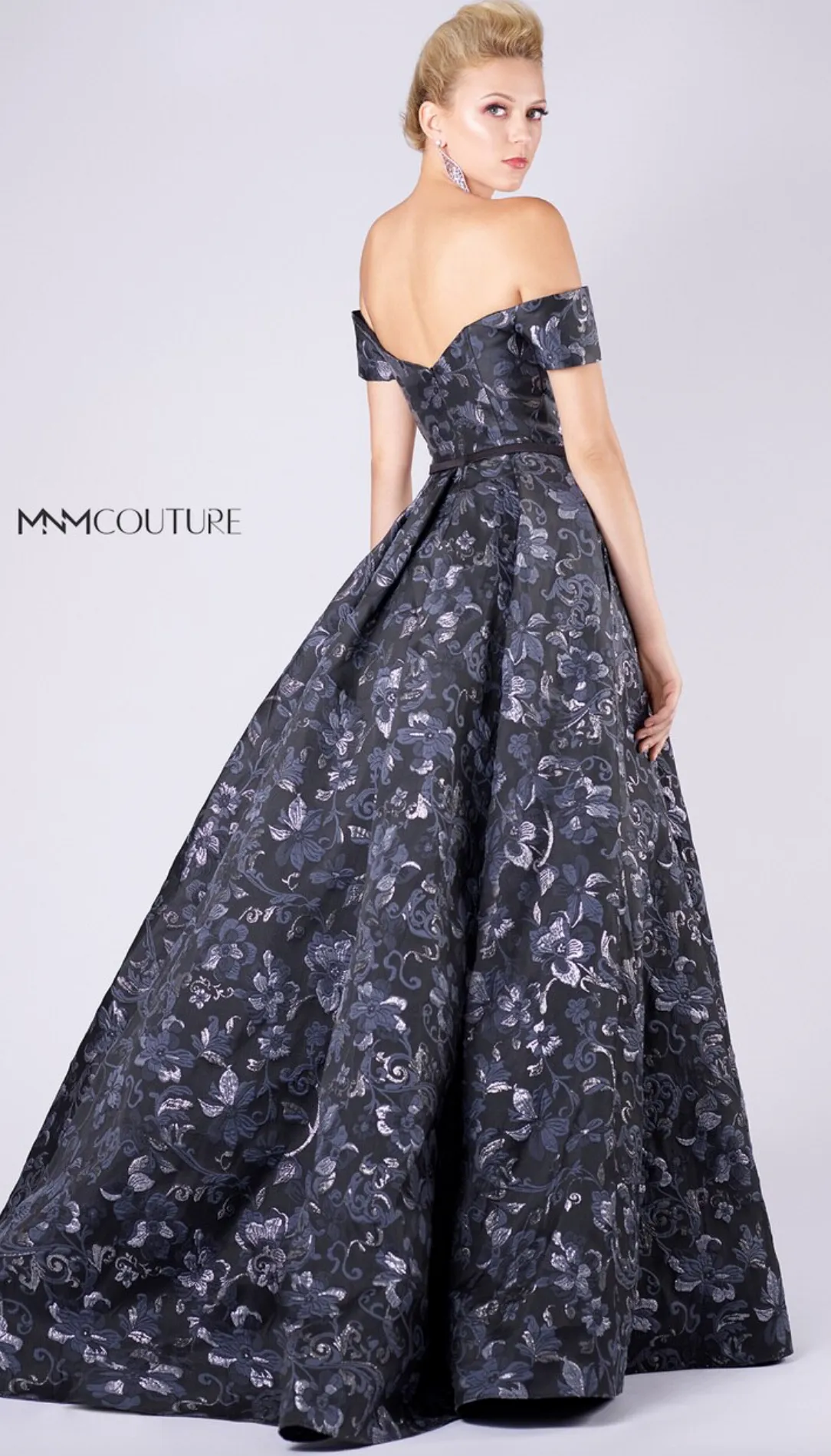 MNM Couture  M0047