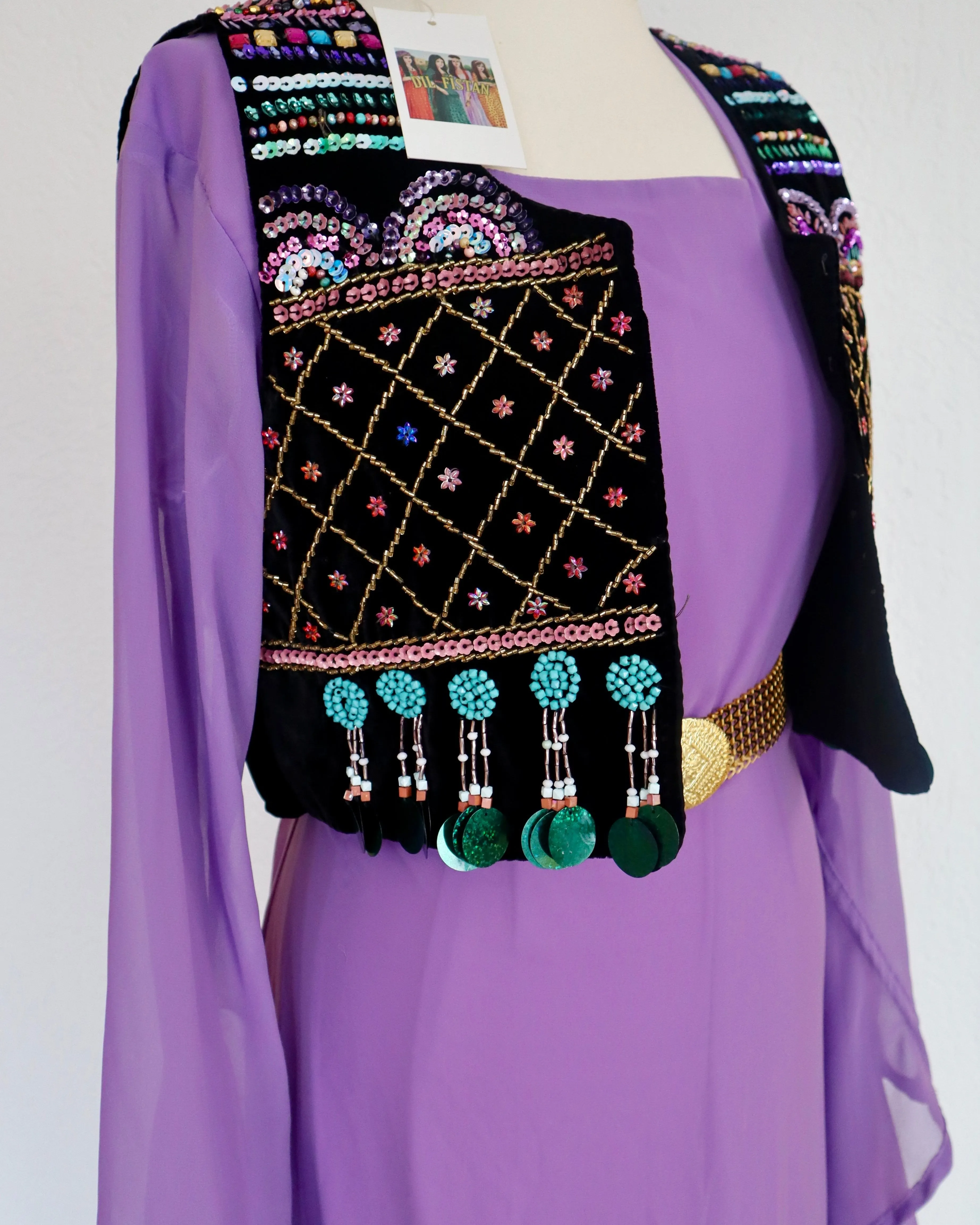 Nazik