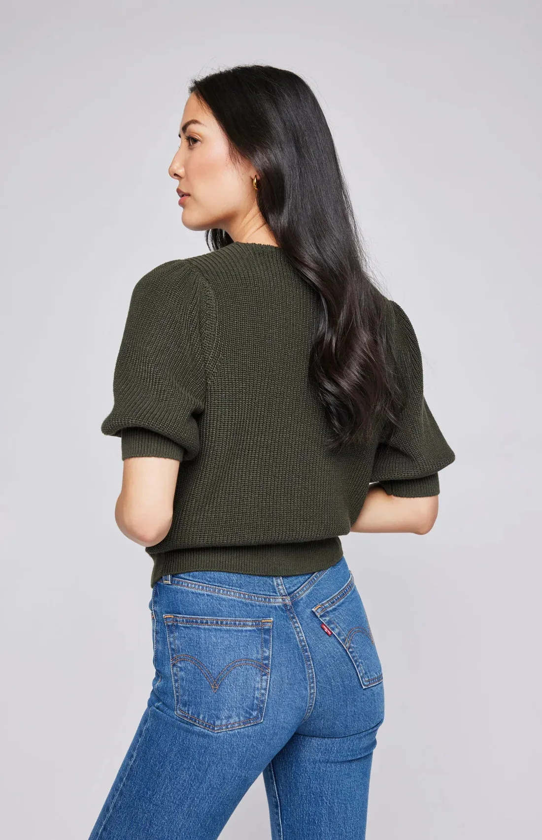 Phoebe Olive