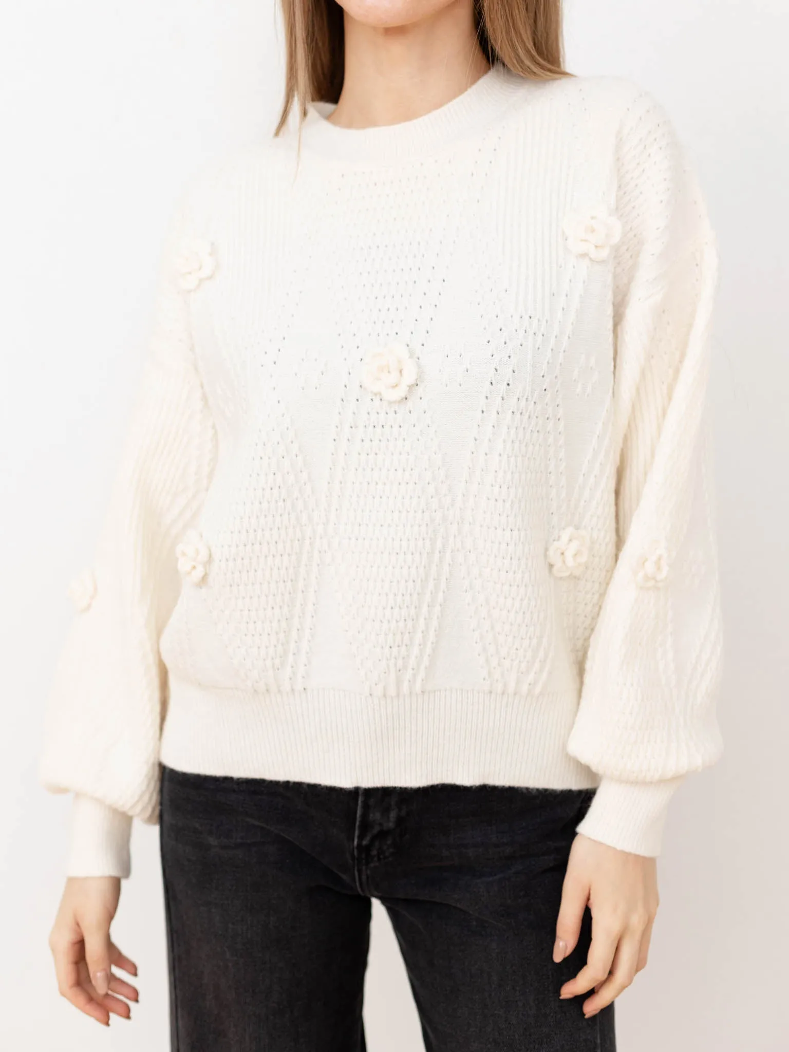 PINCH Flower Embroidery Sweater