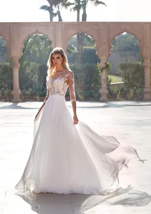 Pronovias: Danube