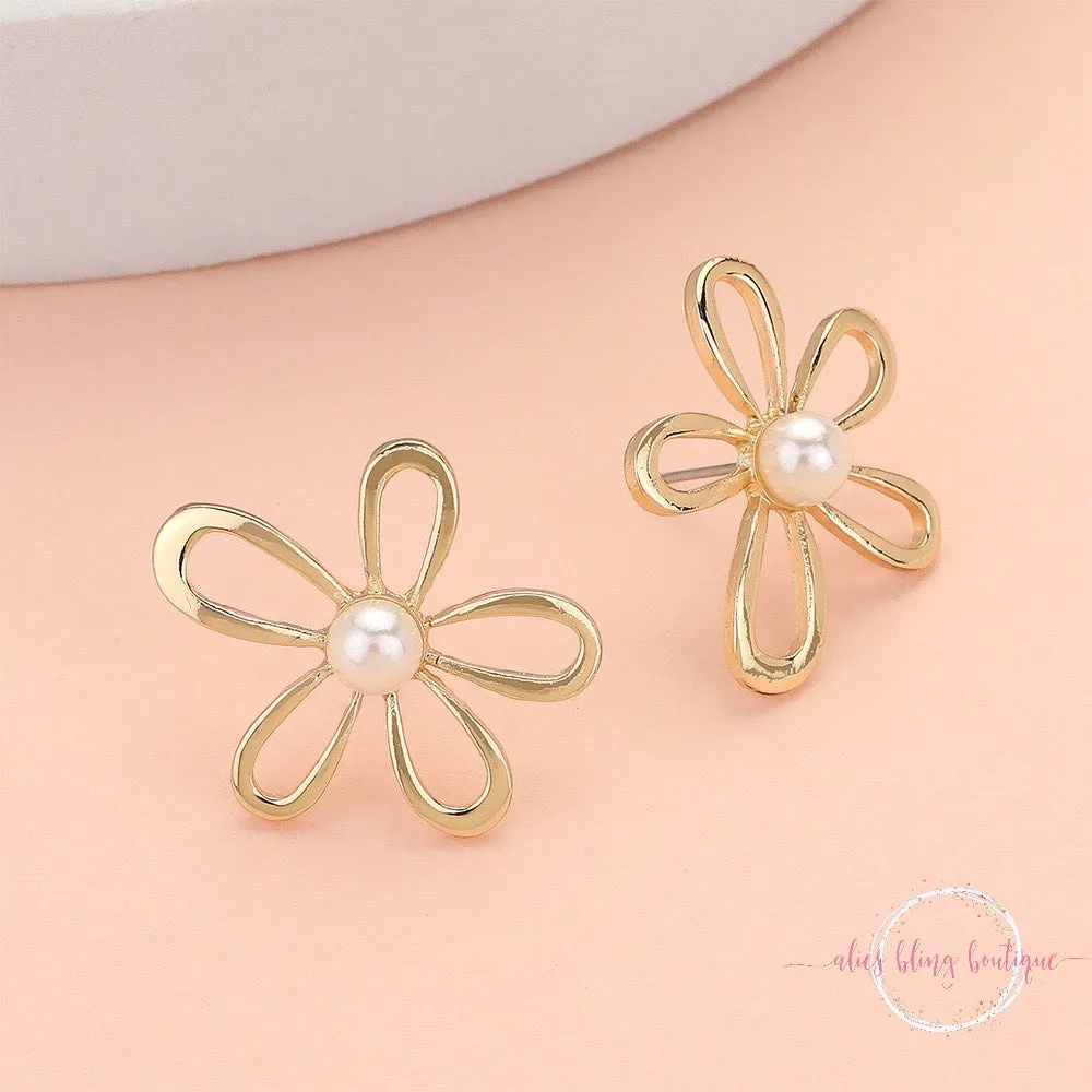 Pure Petal -  Gold Earrings