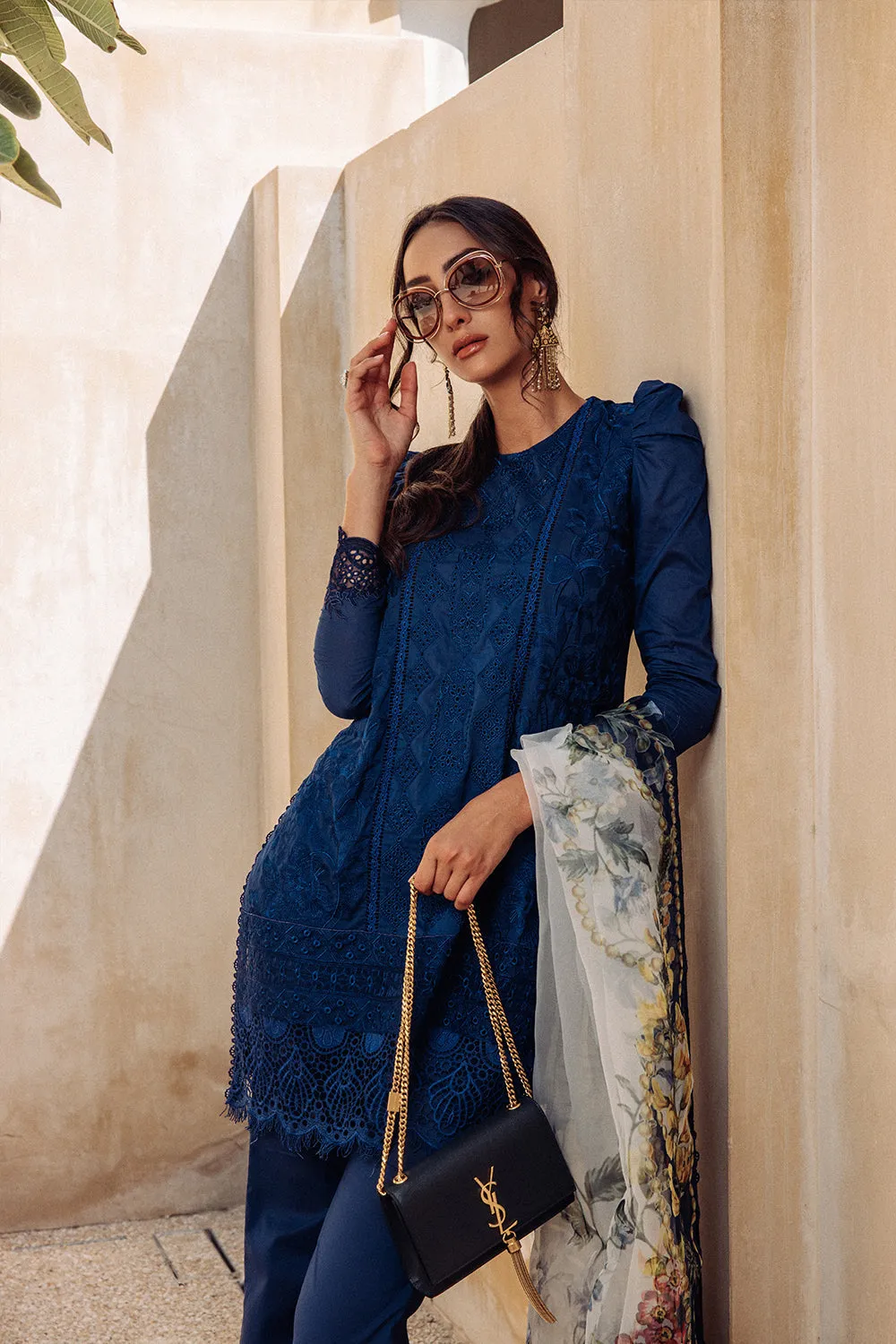 Saira Rizwan Lawn 2023  |  IRIS 08