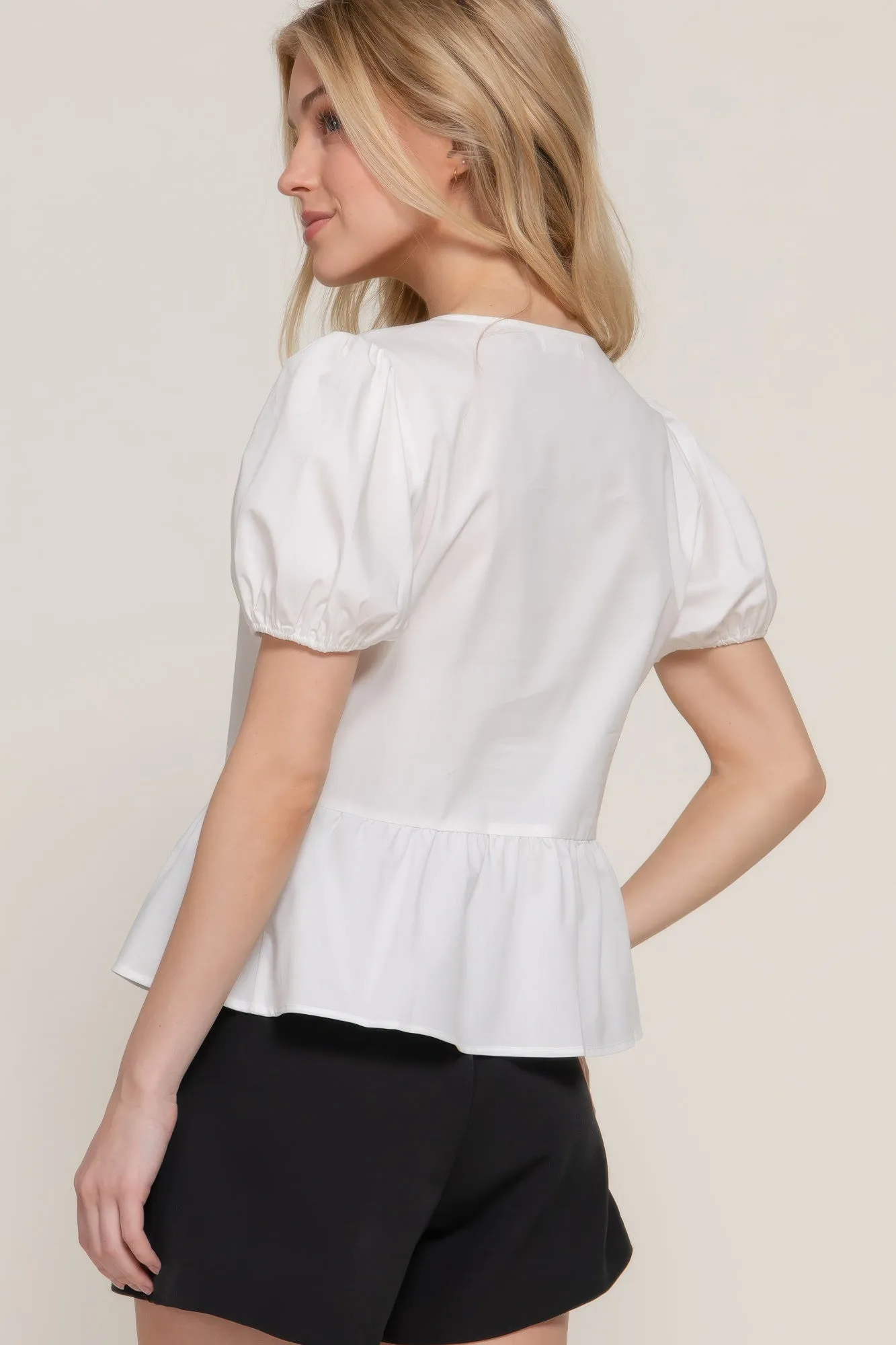 Short Puff Slv Tied Popline Top