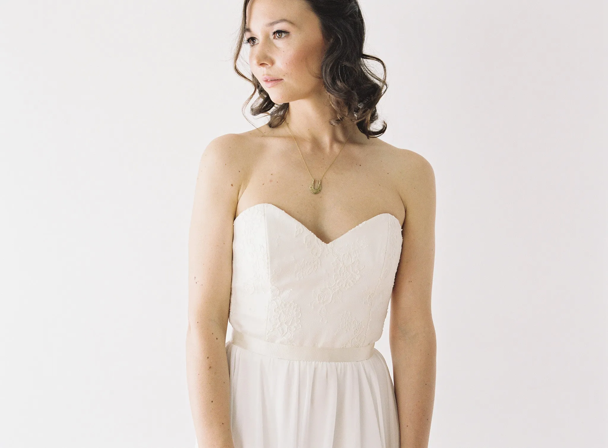 Single Petal necklace