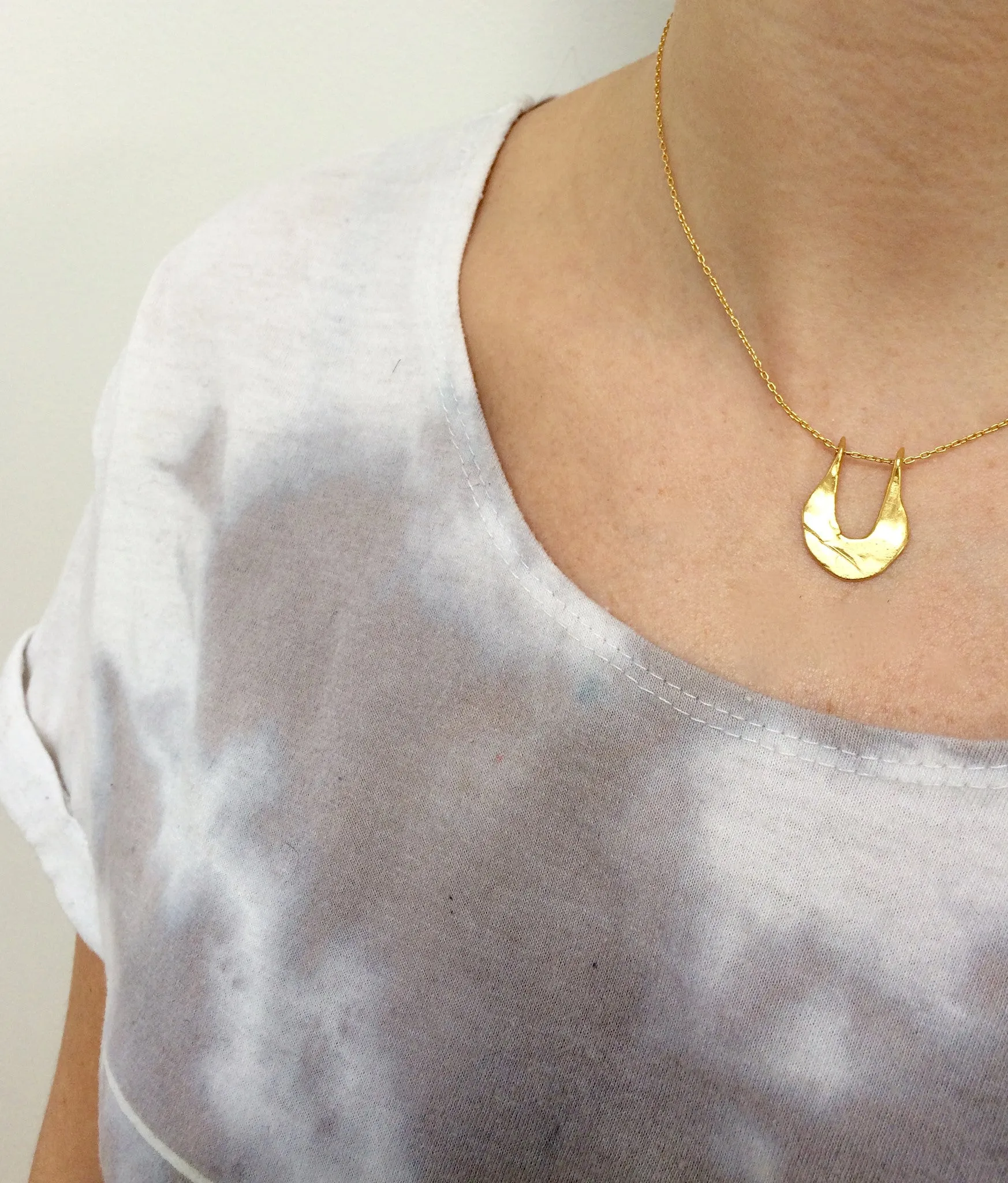 Single Petal necklace