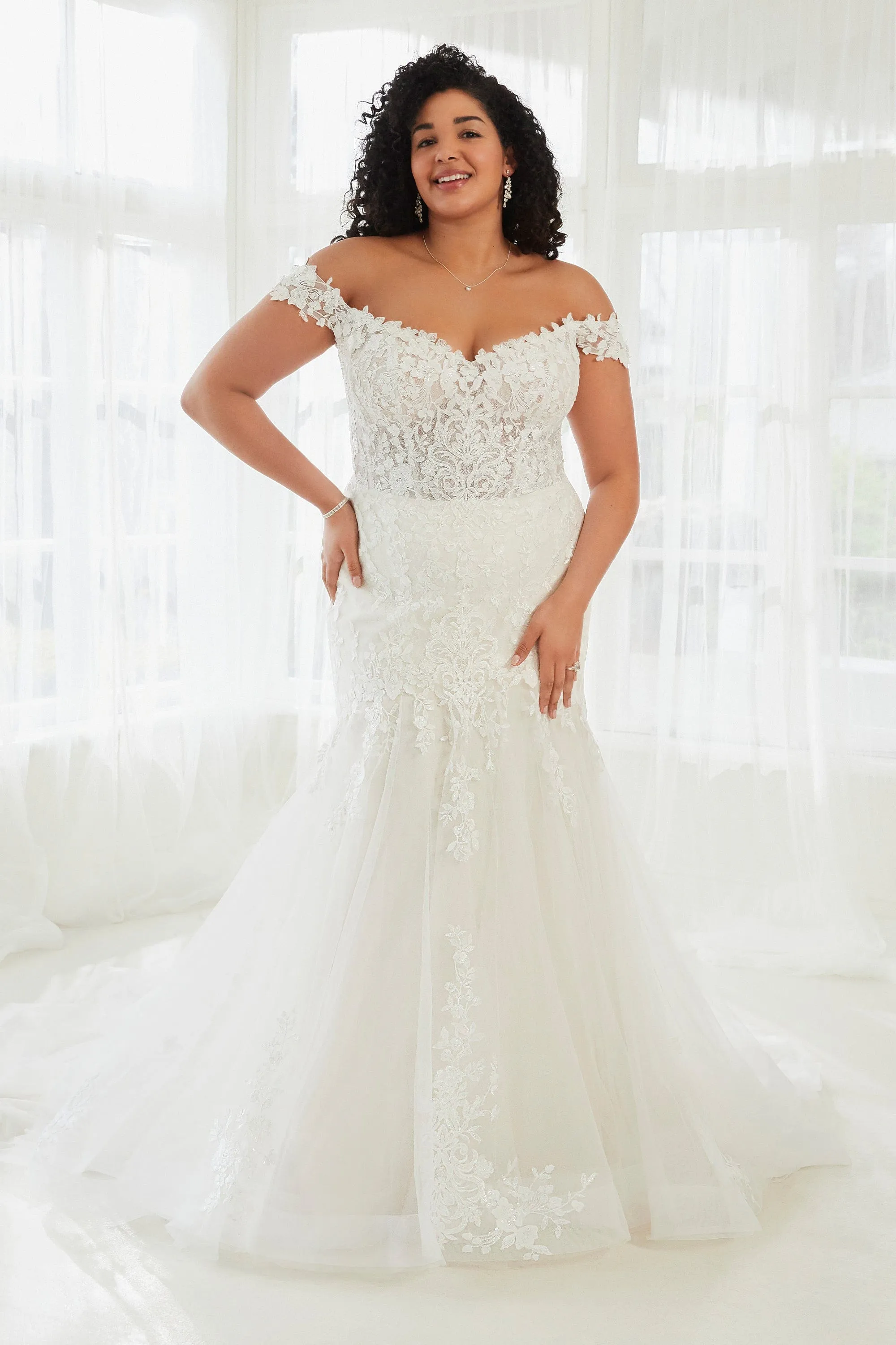 Sophia Tolli: Y3104 - Molly