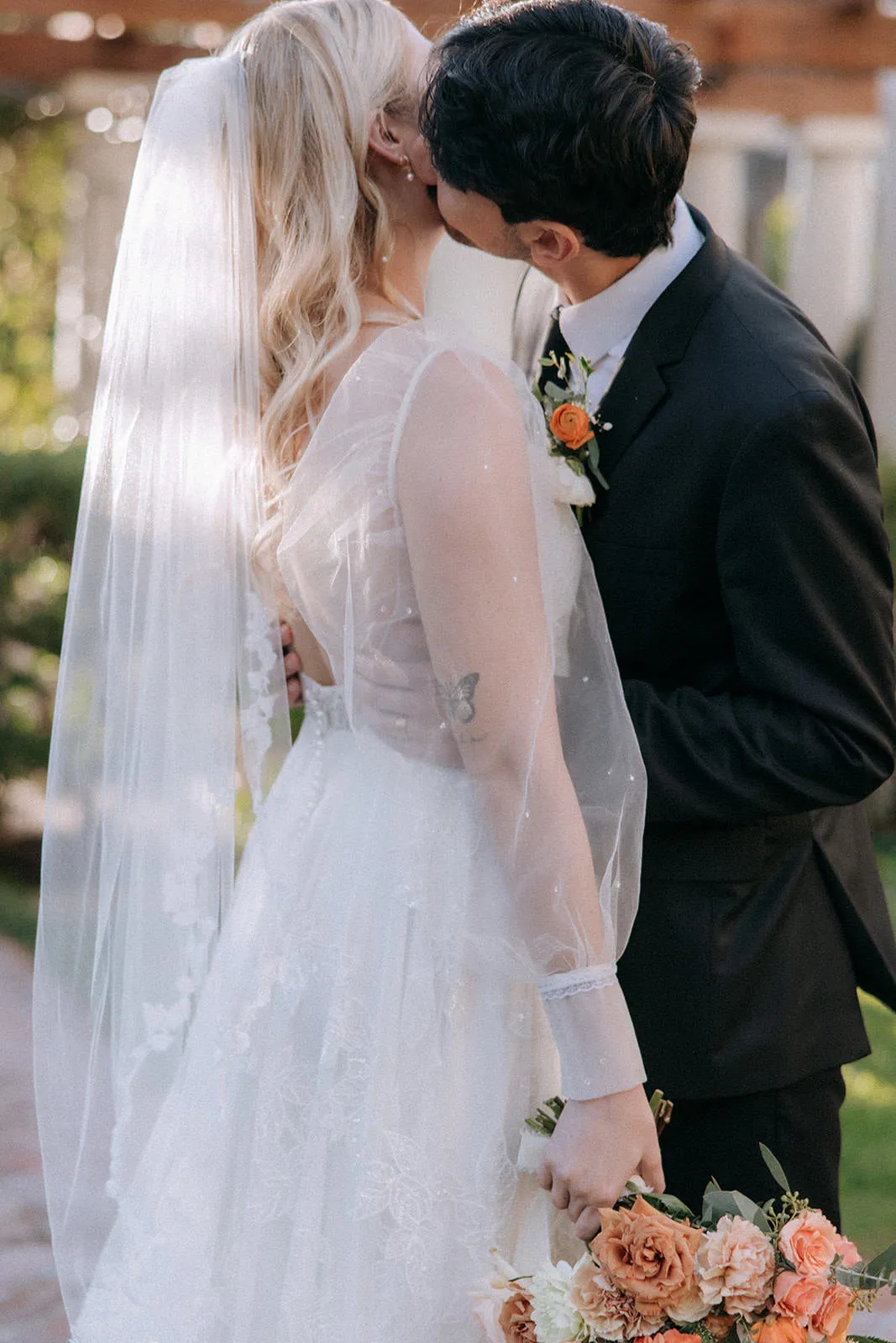 Vine & Leaf Fingertip Wedding Veil, Whimsical Bridal Veil