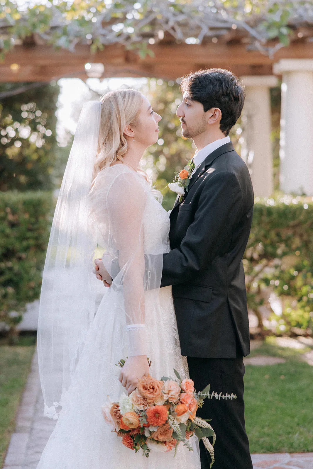 Vine & Leaf Fingertip Wedding Veil, Whimsical Bridal Veil