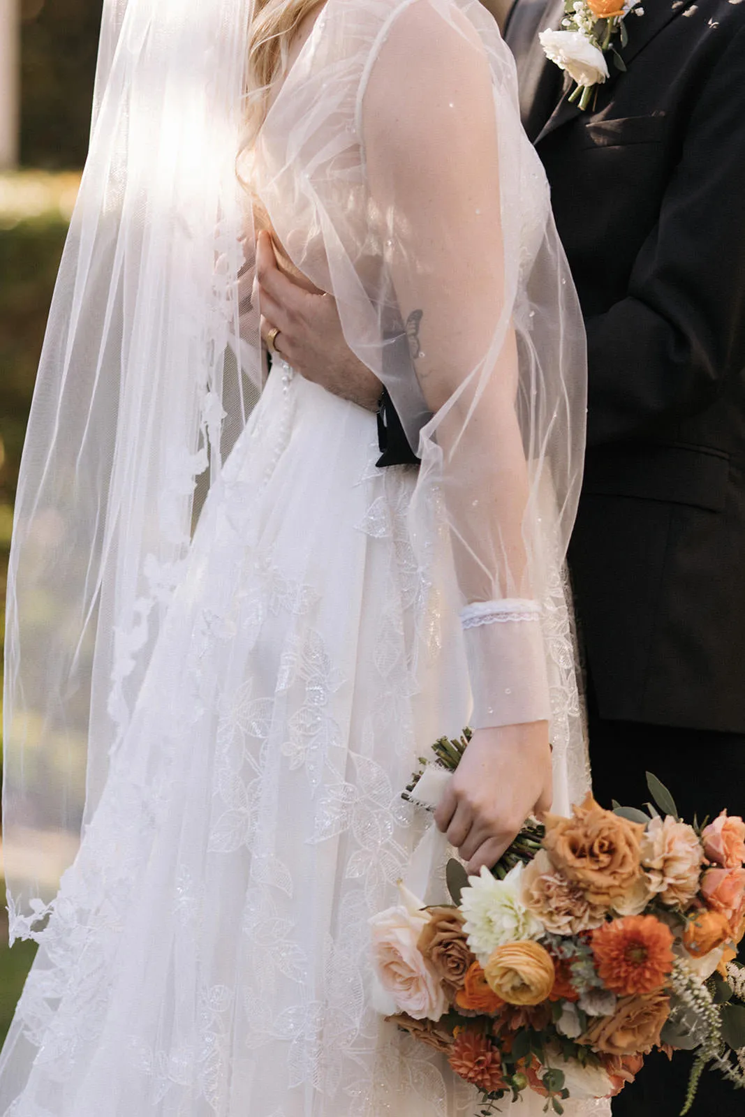 Vine & Leaf Fingertip Wedding Veil, Whimsical Bridal Veil