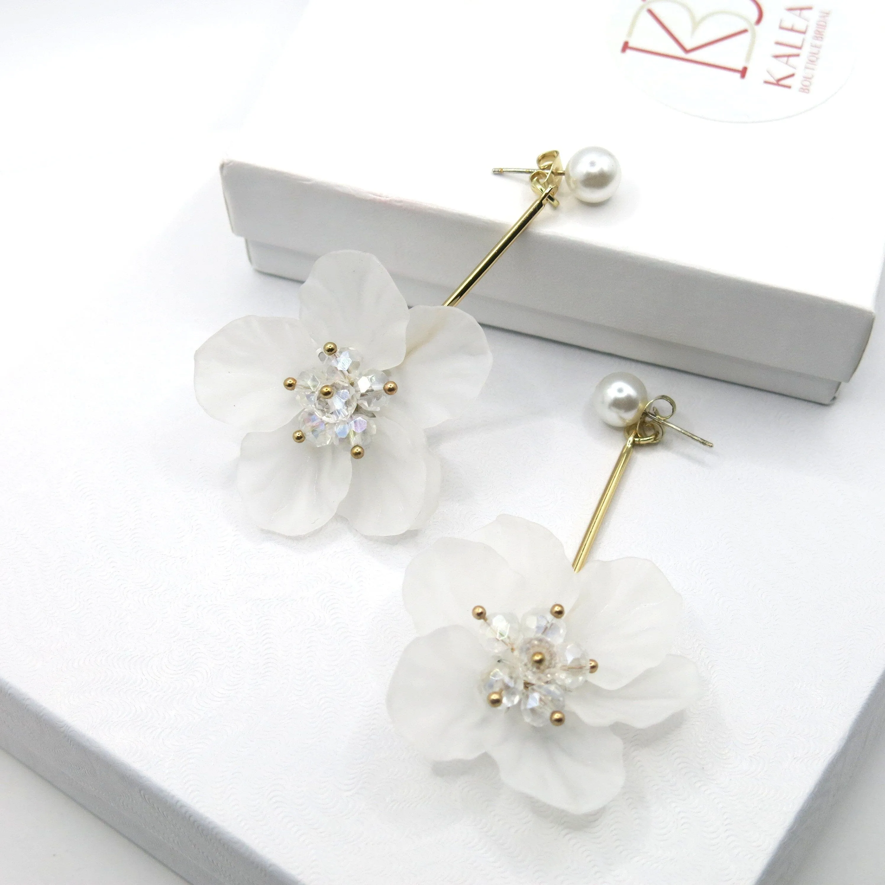 White Flower Bridal Ear Jacket Studs, Floral Wedding Earrings, Gold 2-in-1 Dangle Ear Jacket Earrings, Pink or White