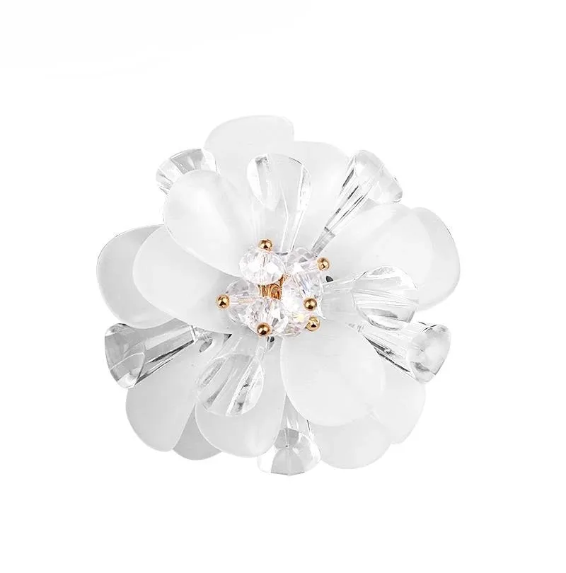 White Flower Petal Bridal Brooch, Wedding Flowerhead Round Broach, Mother of Bride Floral Clear Brooch