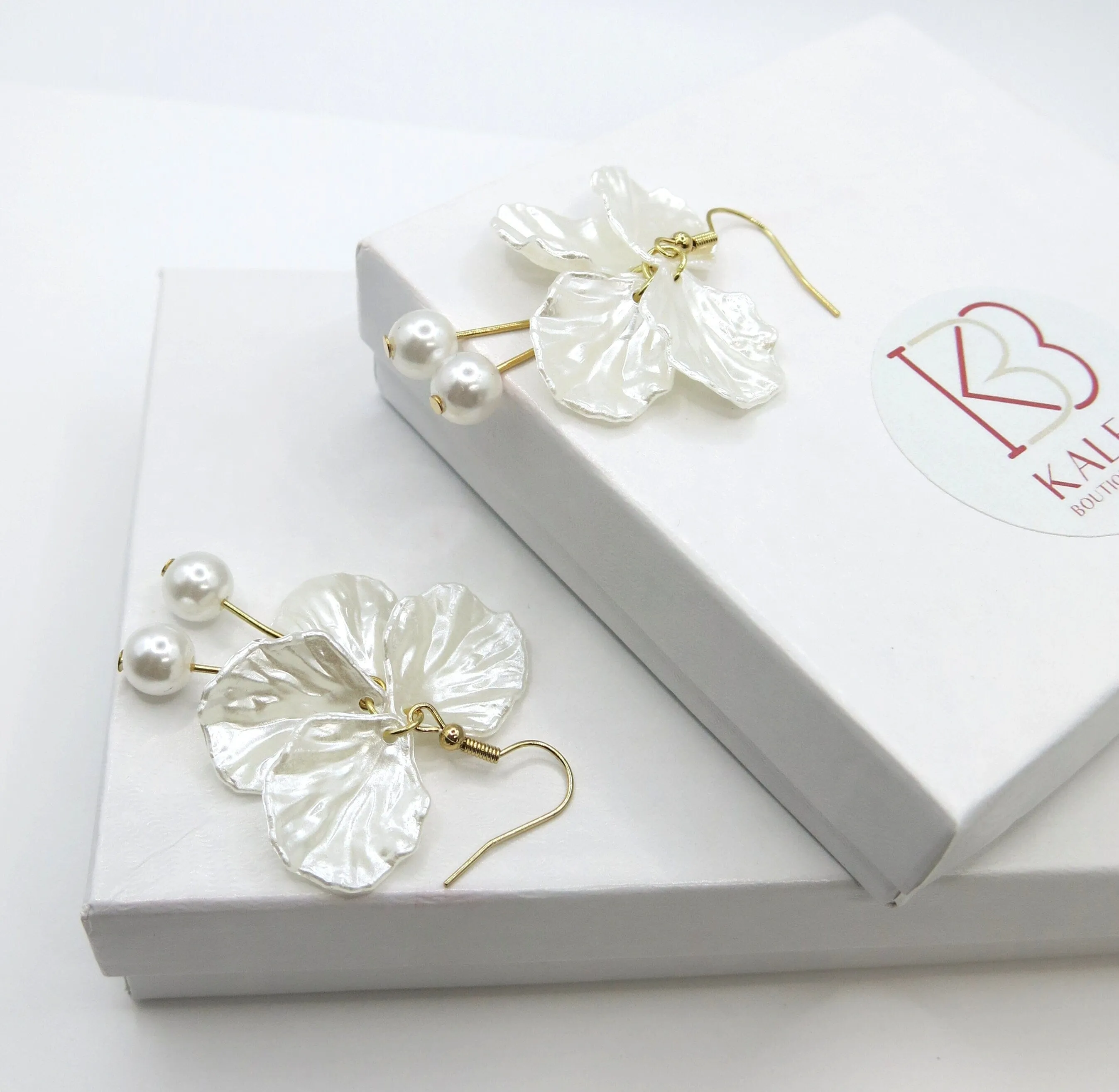 White Flower Petal Earrings, Wedding Pearl Dangle Tassel Earrings, Bridal or Bridesmaid Floral Pearl Earrings